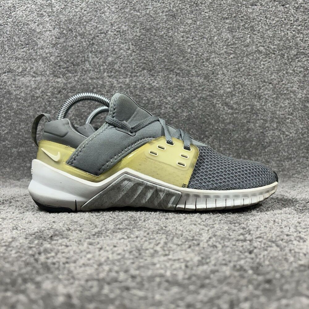 Nike Free Metcon 2 AQ8306-003 Mens Size 7.5 Gray Training Athletic Shoes Used